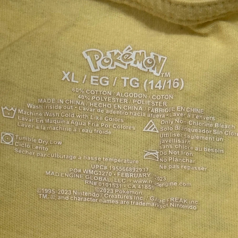 Pokemon Pikachu & All About Eevee‎ T-Shirt Bundle Kids XL/L Yellow White